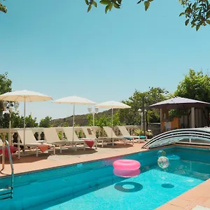 https://el-estanco-14.in-canary-islands.com